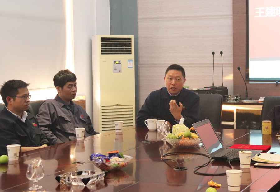 光榮退休之際，王常務(wù)寄語美機(jī)“企業(yè)發(fā)展越來越好！”