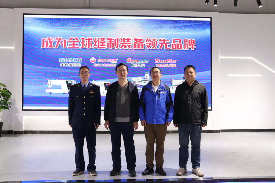 溫嶺市市場監(jiān)督管理局副書記阮兢青一行蒞臨美機調(diào)研指導(dǎo)